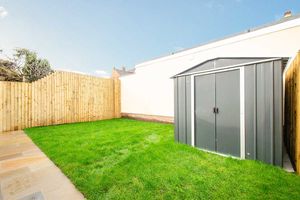 Photo 7- click for photo gallery